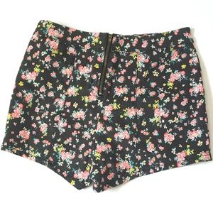 Streetwear Society High Waist Shorts Floral